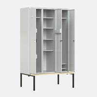 Klädskåp från Cowab