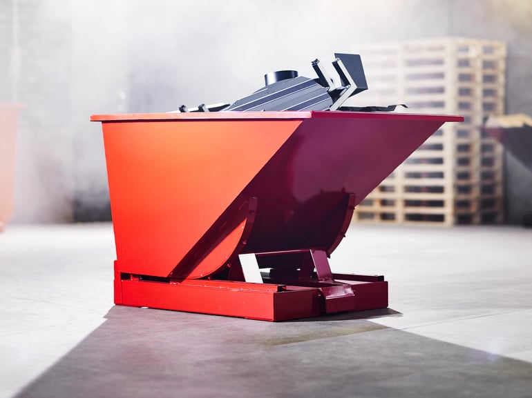 Rød tippcontainer fra Cowab